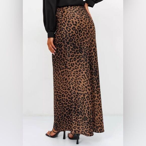 Leopard Maxi Skirt NWT - Picture 4 of 5